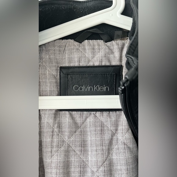 Calvin Klein men’s size M leather jacket - Picture 3 of 3